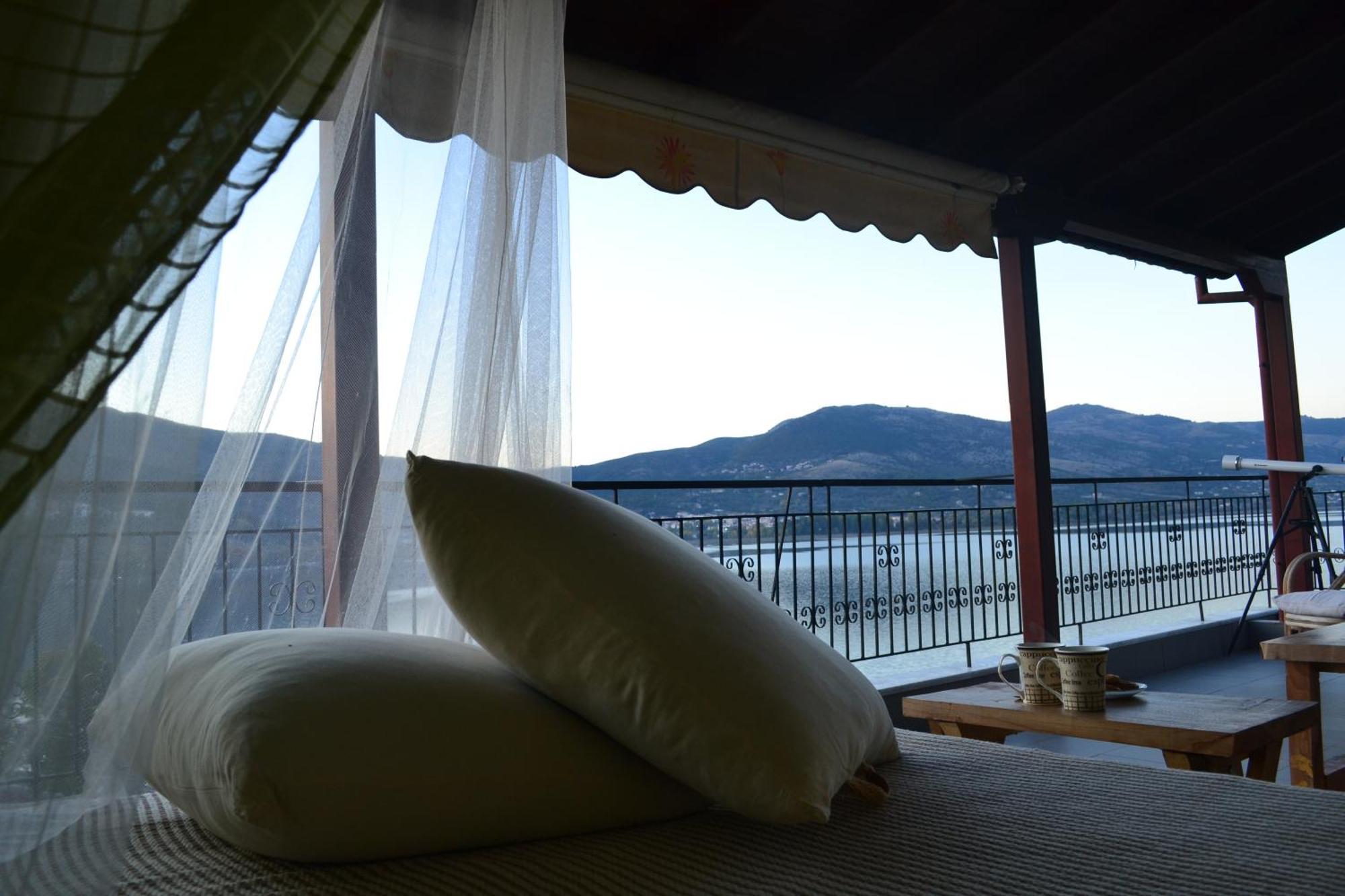 Apartment Lakeview Balcony In